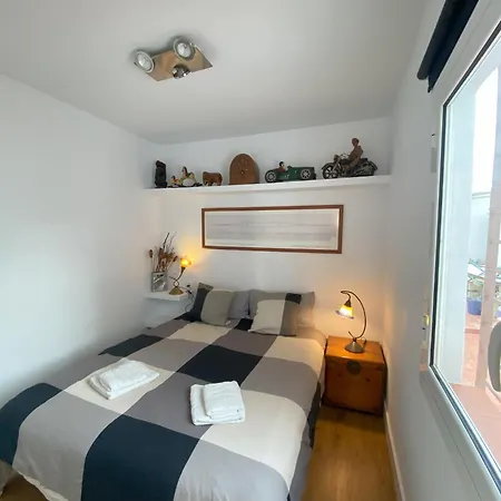 Atico Con Terraza! Ideal Vivir Todo El Ano Sitges