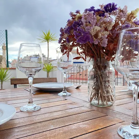 Atico Con Terraza! Ideal Vivir Todo El Ano * Σίτζες