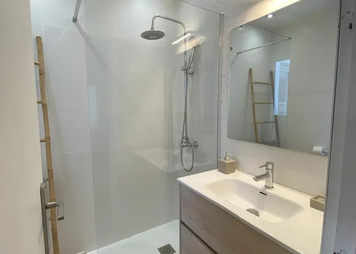 Atico Con Terraza! Ideal Vivir Todo El Ano * Сіджас