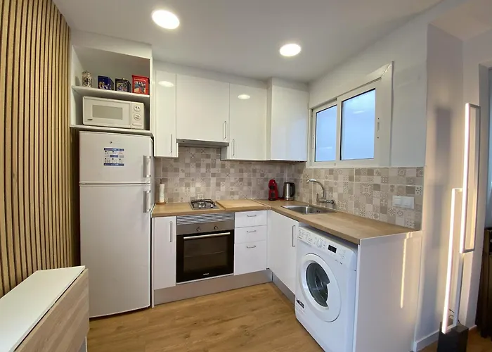 ático Con Terraza! Ideal Vivir Todo El Año Apartamento *